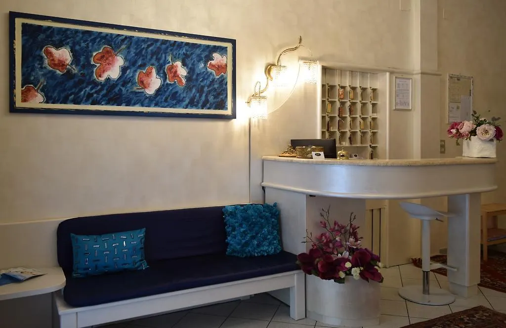 Hotel Ariston Piombino 2*,