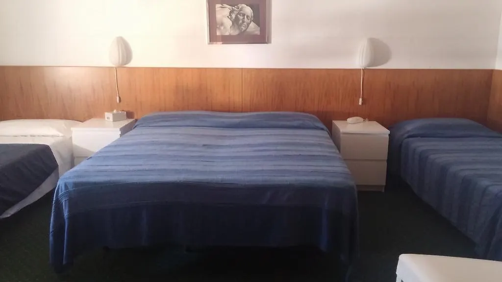 Hotel Ariston Piombino 2*,