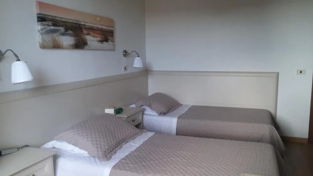 Hotel Ariston Piombino 2*,  Italien
